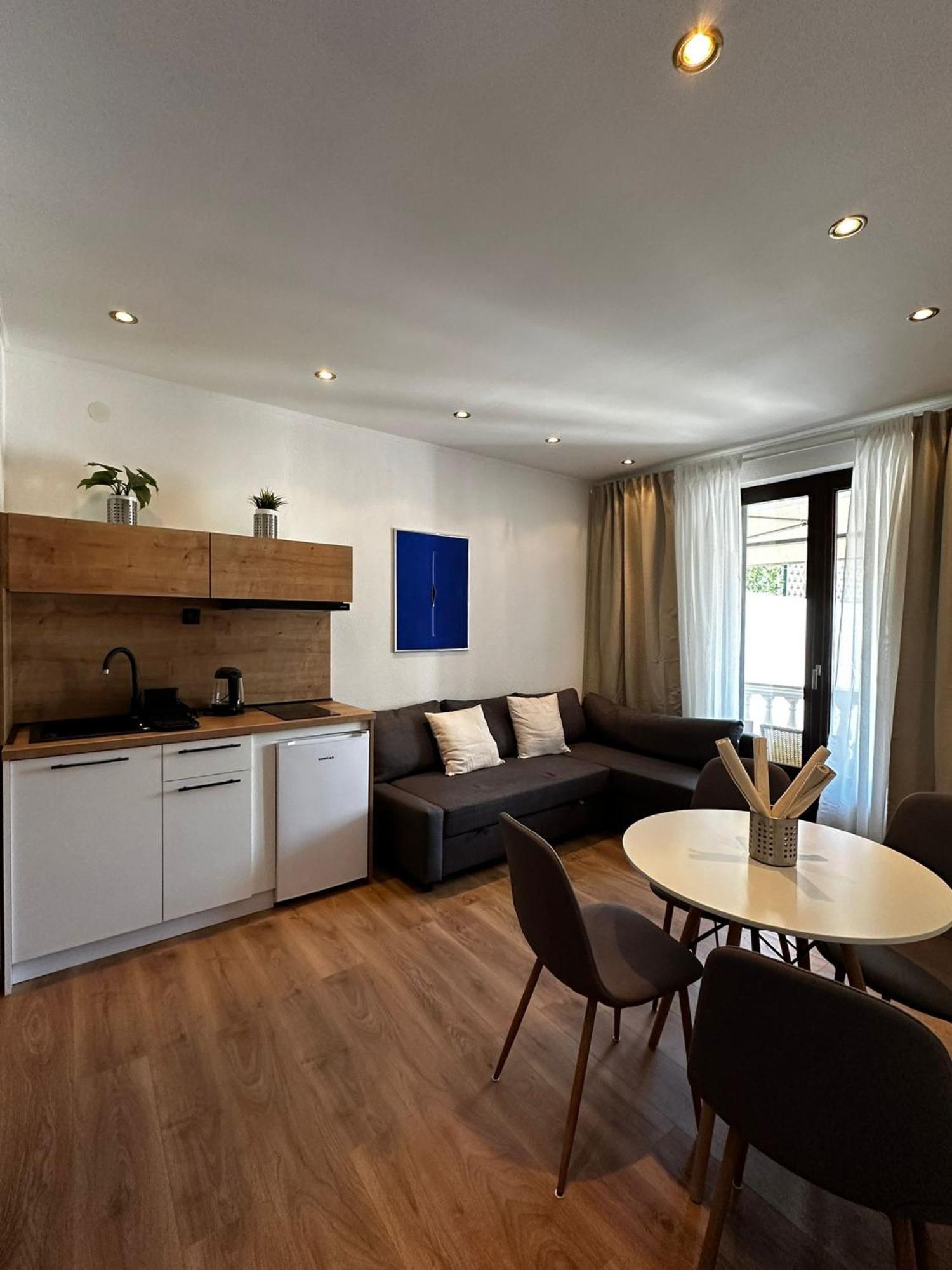 Apartments Vukovic Selce Exterior photo